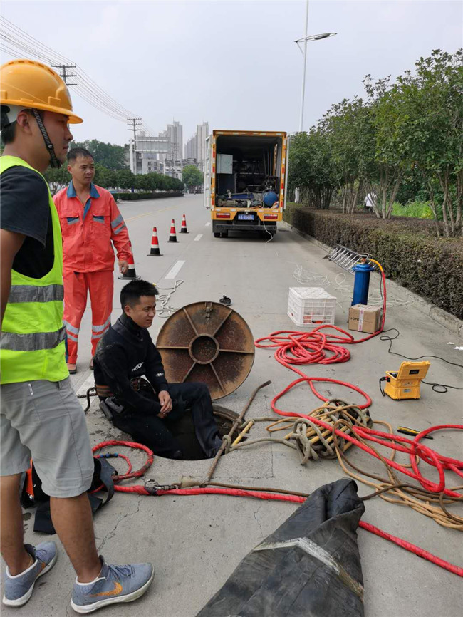 什玲镇翻衬法管道修复技术主要工序